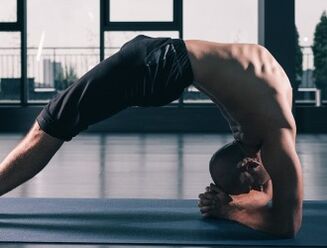 El ejercicio Bridge aumenta la potencia gracias a la estimulación natural de la próstata